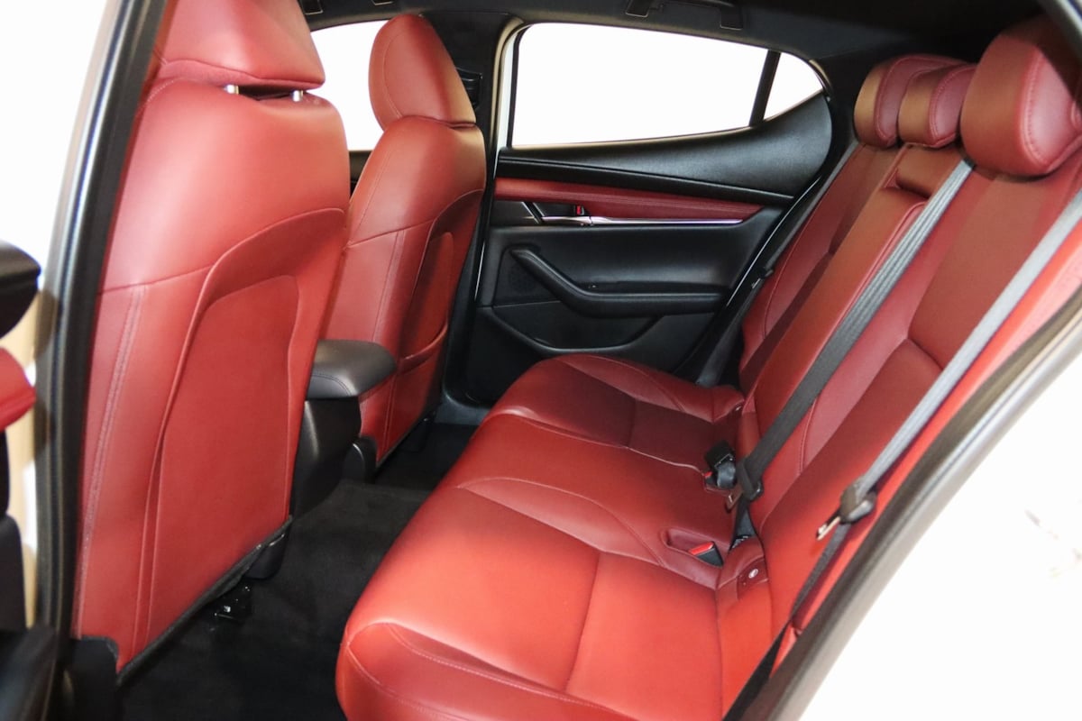 2020 Mazda Mazda3 Hatchback Premium photo 33