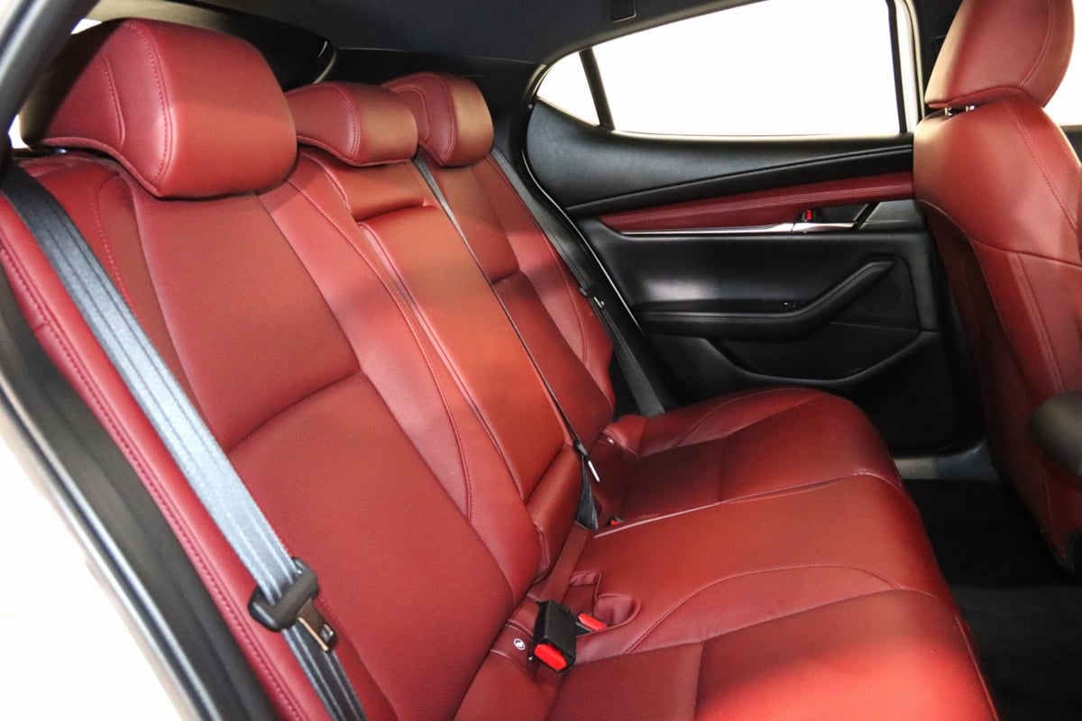 2020 Mazda Mazda3 Hatchback Premium photo 42