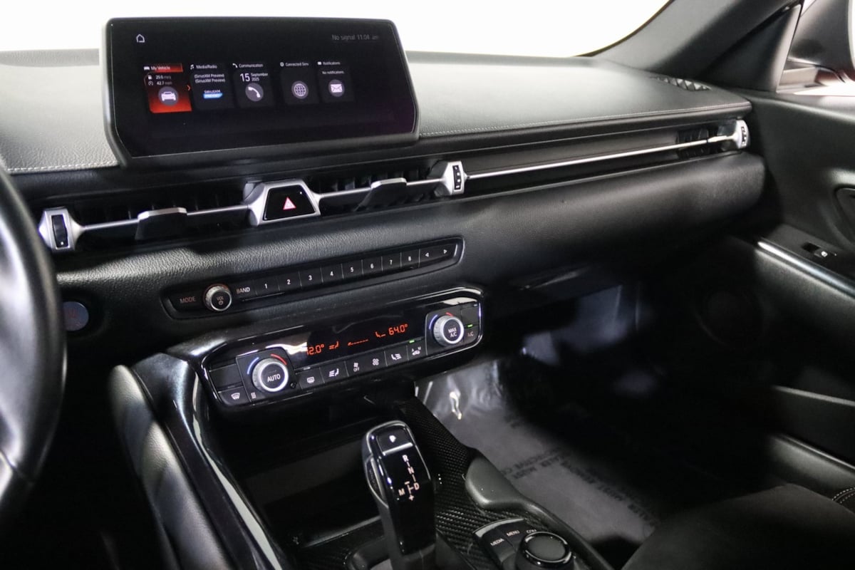 2021 Toyota Supra 2.0 photo 42