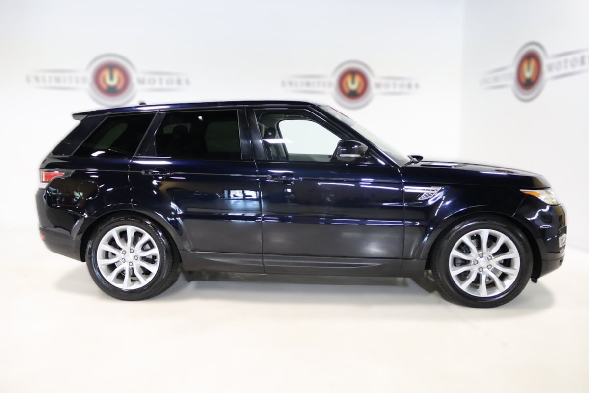 2016 Land Rover Range Rover Sport HSE photo 3