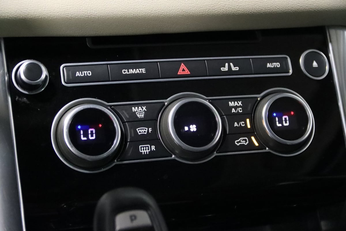 2016 Land Rover Range Rover Sport HSE photo 36
