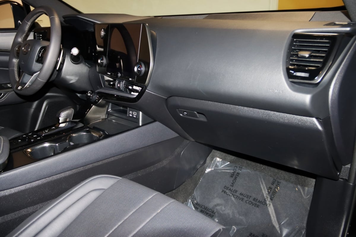 2022 Lexus NX 350 F SPORT Handling AWD photo 42