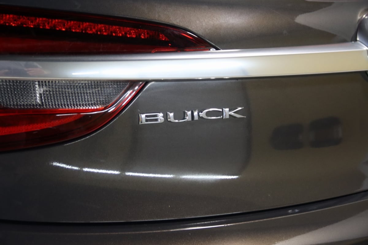 2016 Buick Cascada Premium photo 11