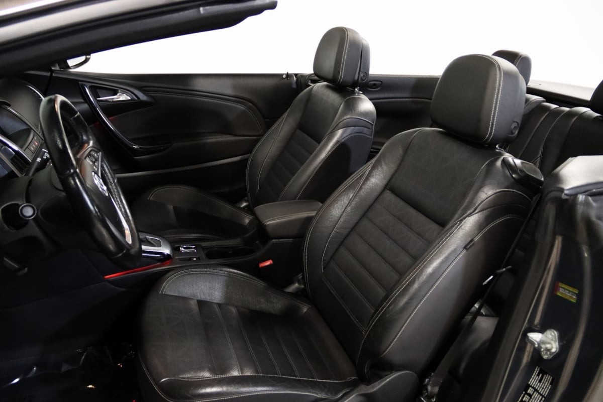 2016 Buick Cascada Premium photo 33
