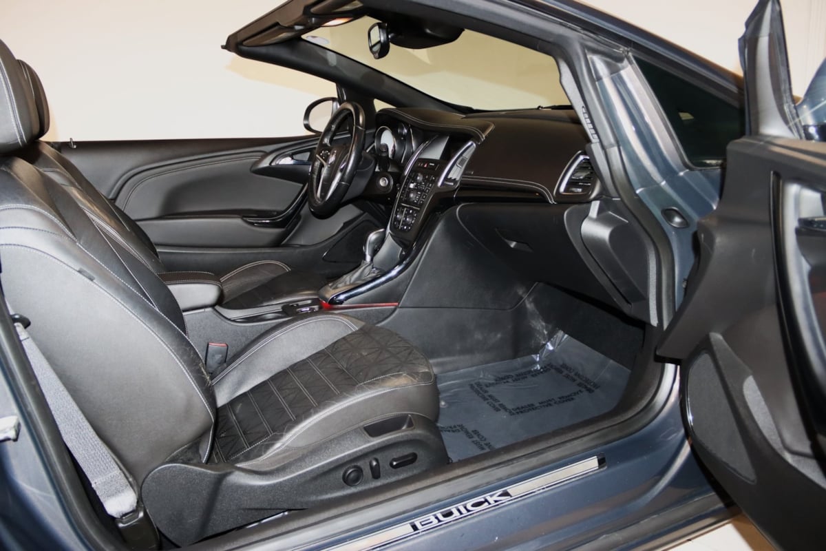 2016 Buick Cascada Premium photo 46