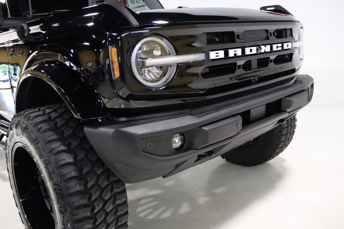2023 Ford Bronco Outer Banks photo 17