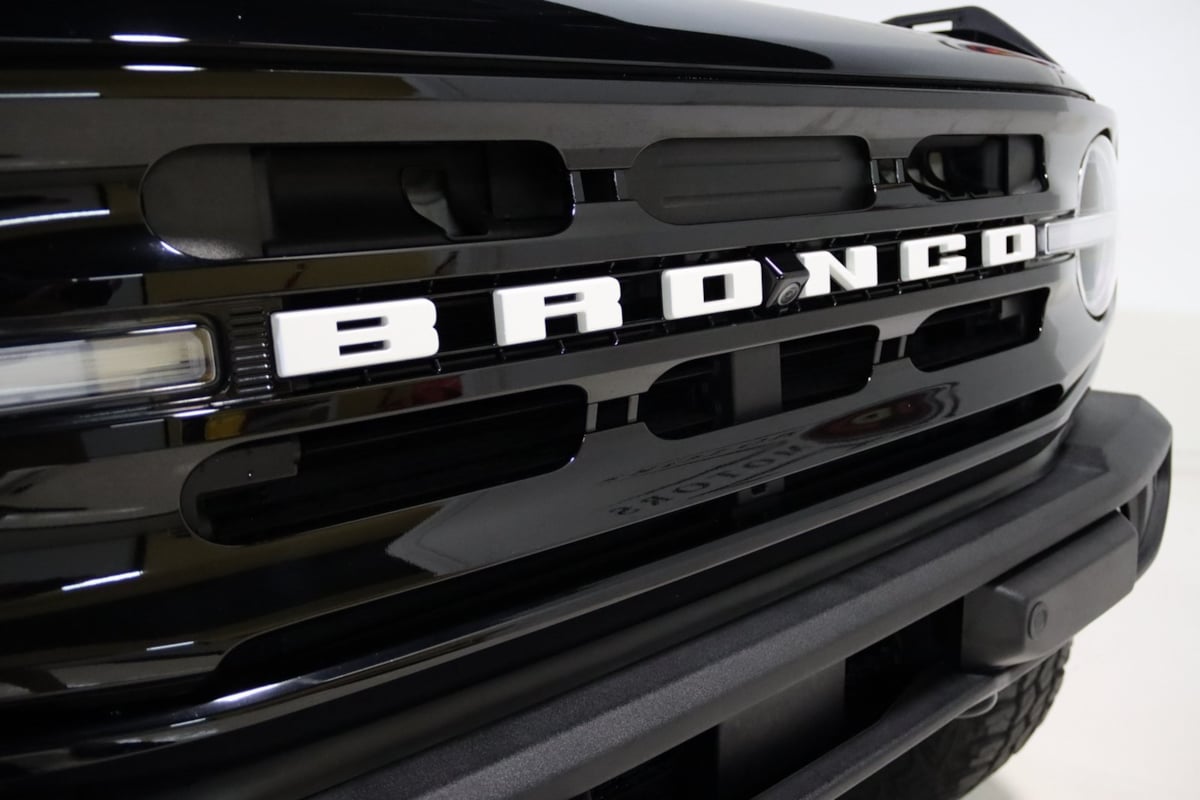 2023 Ford Bronco Outer Banks photo 19