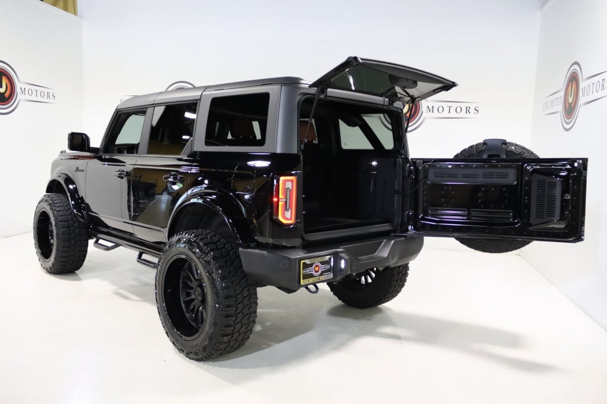 2023 Ford Bronco Outer Banks photo 21