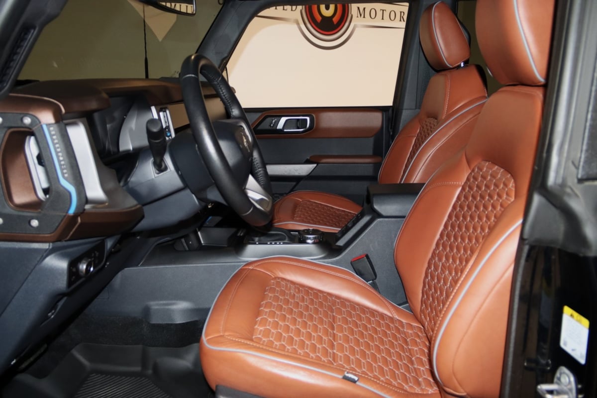 2023 Ford Bronco Outer Banks photo 25