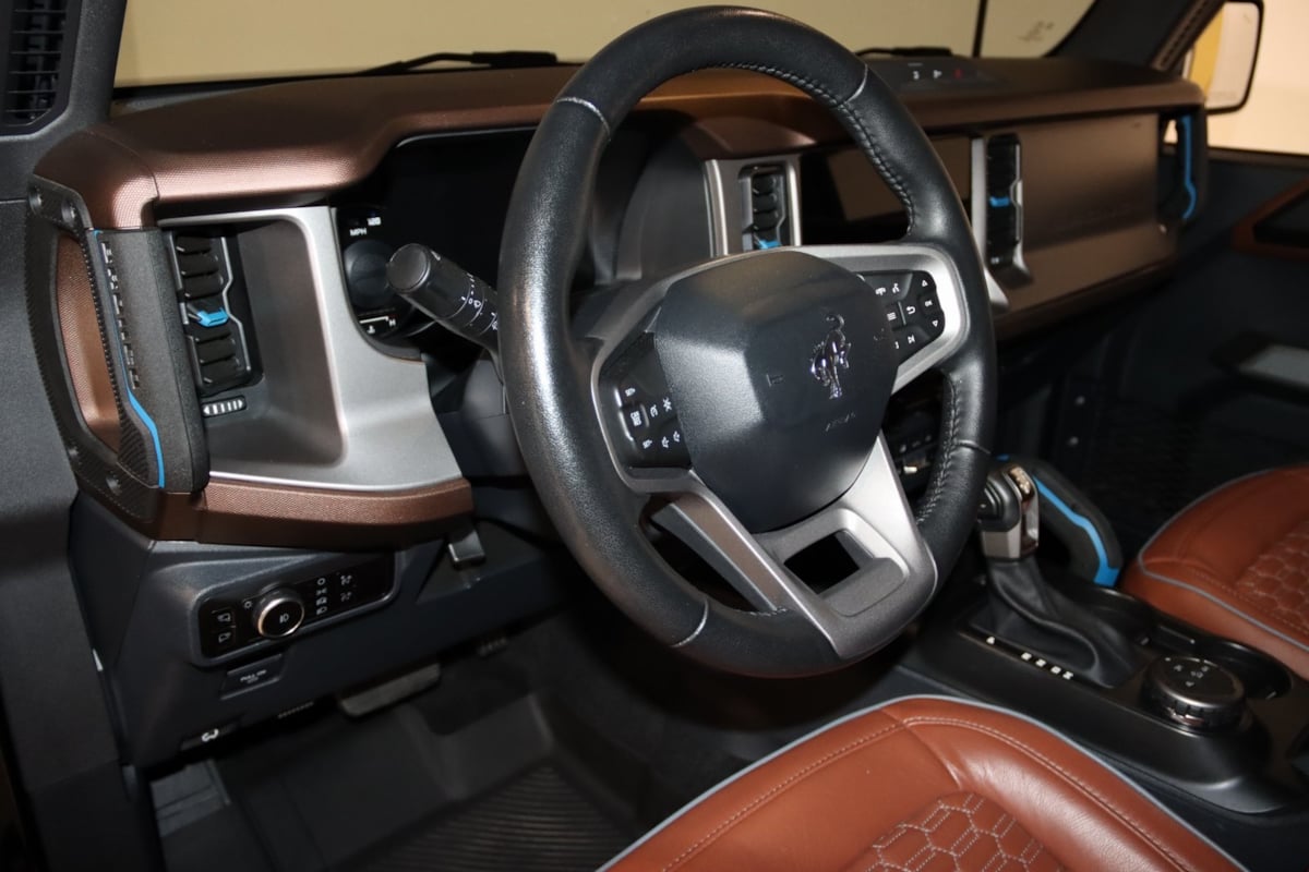 2023 Ford Bronco Outer Banks photo 28