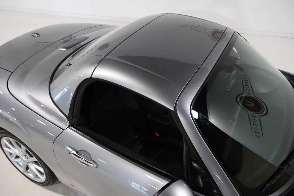 2011 Mazda MX-5 Miata Miata Grand Touring photo 17