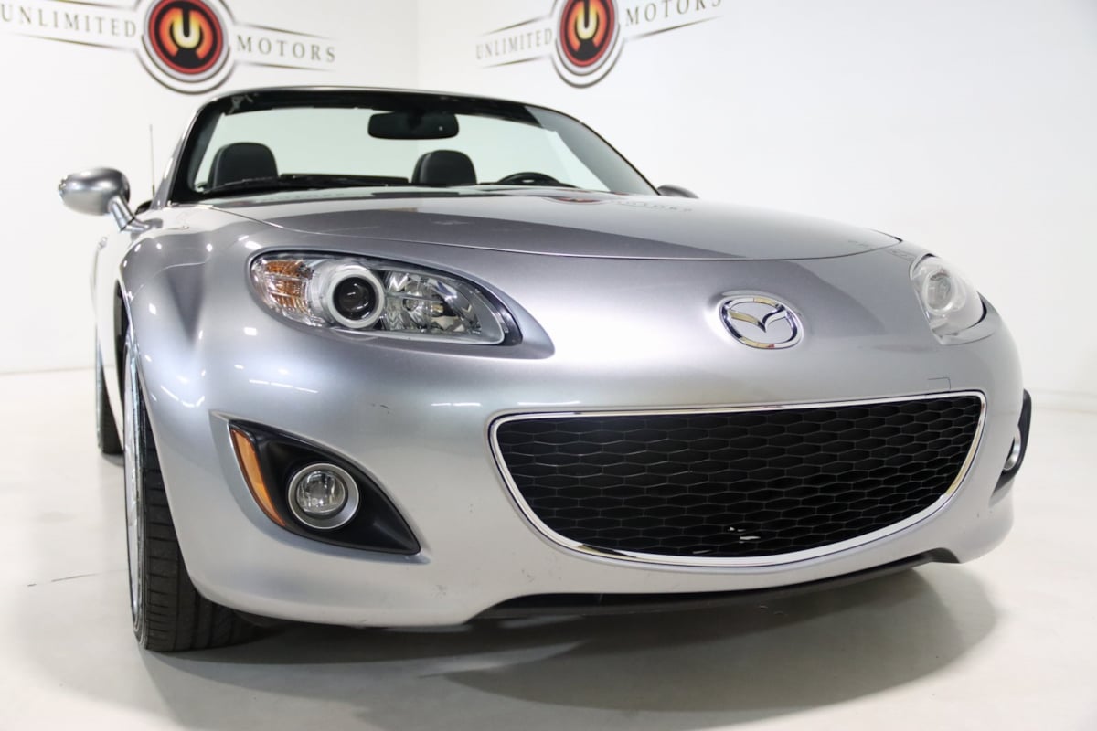 2011 Mazda MX-5 Miata Miata Grand Touring photo 21