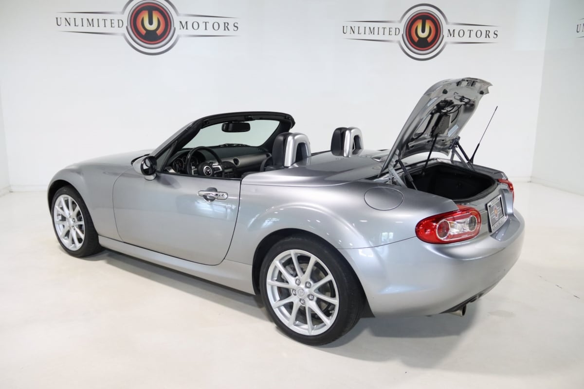 2011 Mazda MX-5 Miata Miata Grand Touring photo 26