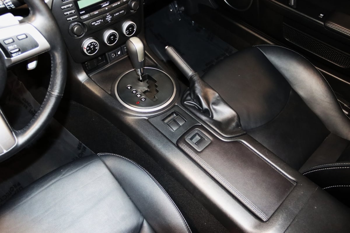 2011 Mazda MX-5 Miata Miata Grand Touring photo 33