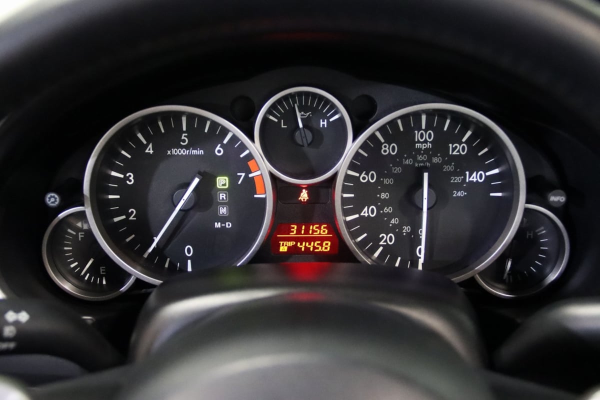 2011 Mazda MX-5 Miata Miata Grand Touring photo 37