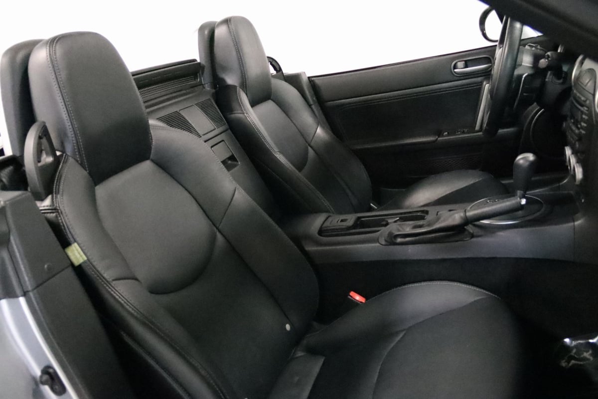 2011 Mazda MX-5 Miata Miata Grand Touring photo 46