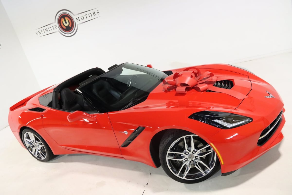 2014 Chevrolet Corvette Stingray Z51 1LT photo 2