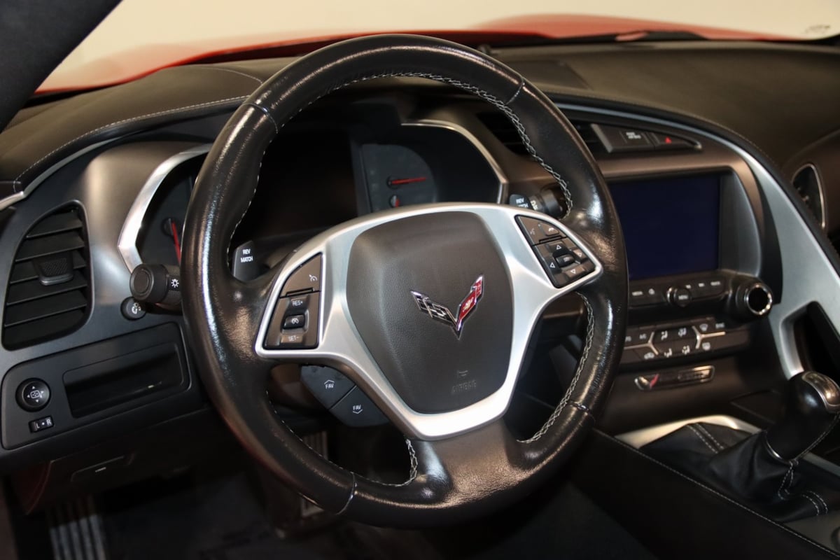 2014 Chevrolet Corvette Stingray Z51 1LT photo 37