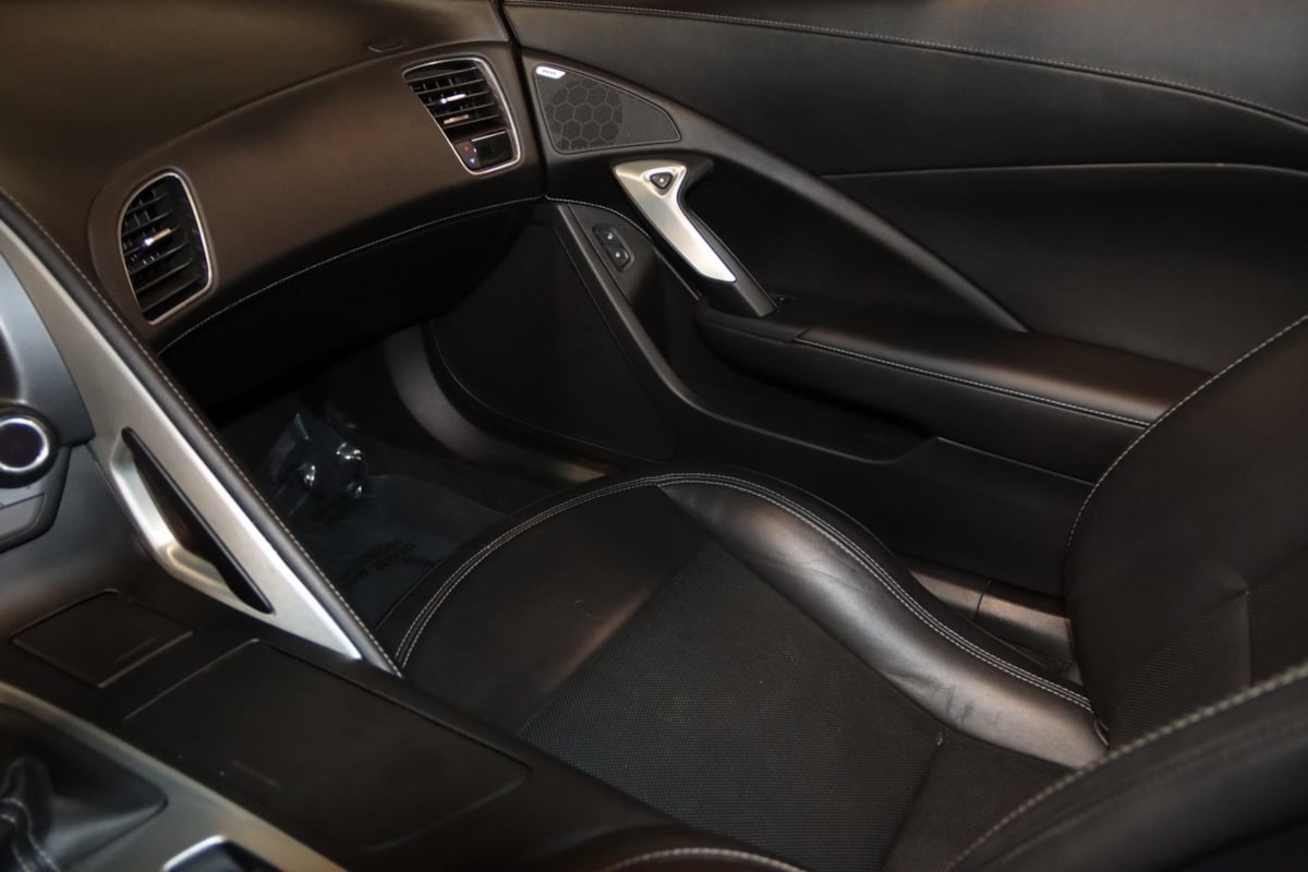 2014 Chevrolet Corvette Stingray Z51 1LT photo 42
