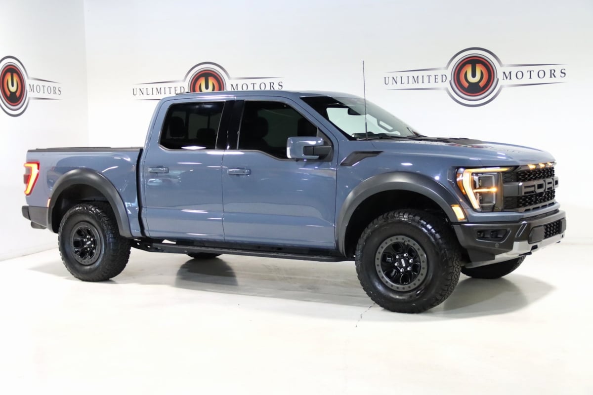 2023 Ford F-150 Raptor photo 3