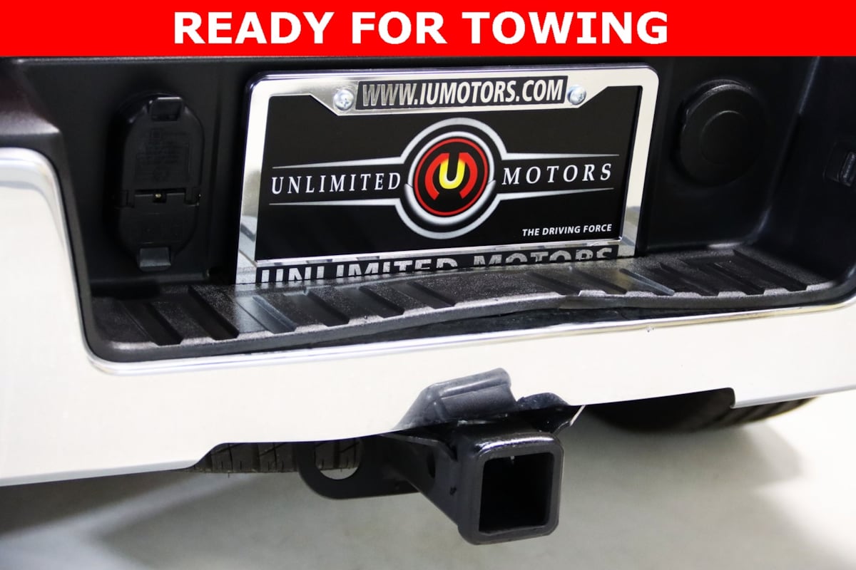 2017 Chevrolet Silverado 1500 LTZ photo 3