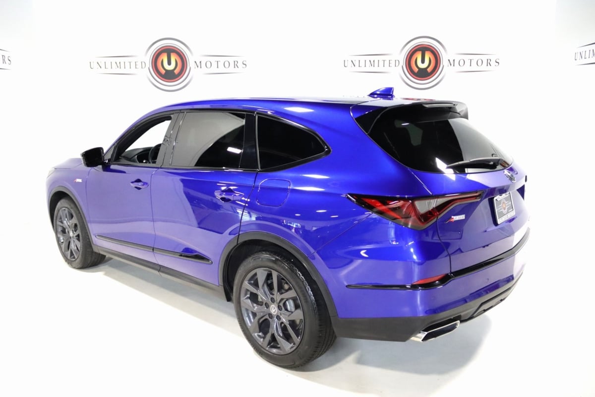 2023 Acura MDX A-Spec SH-AWD photo 2