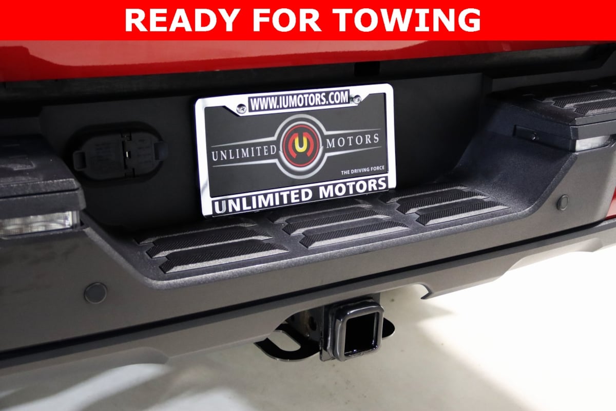 2022 Toyota Tundra Platinum photo 2