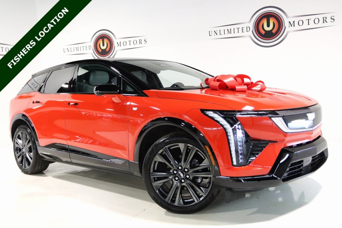 2025 Cadillac OPTIQ Sport 2 AWD