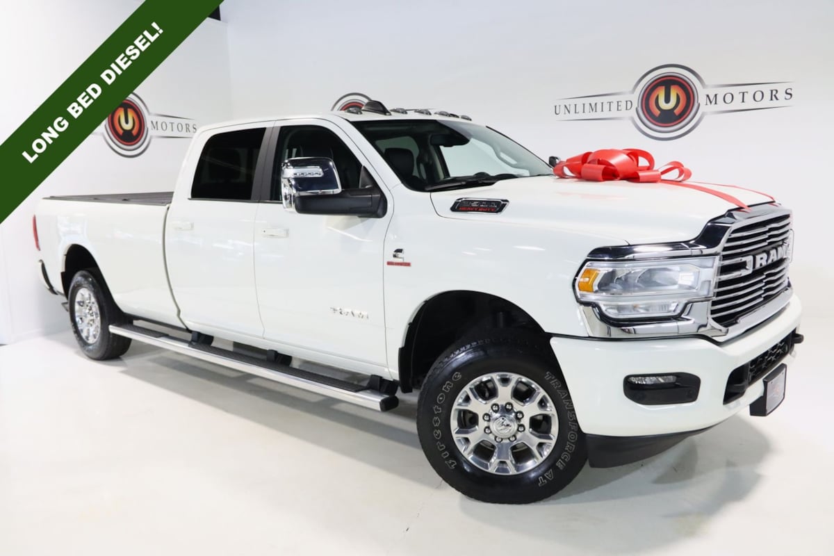 2024 RAM 3500 Laramie 4X4 Crew Cab LWB's photo