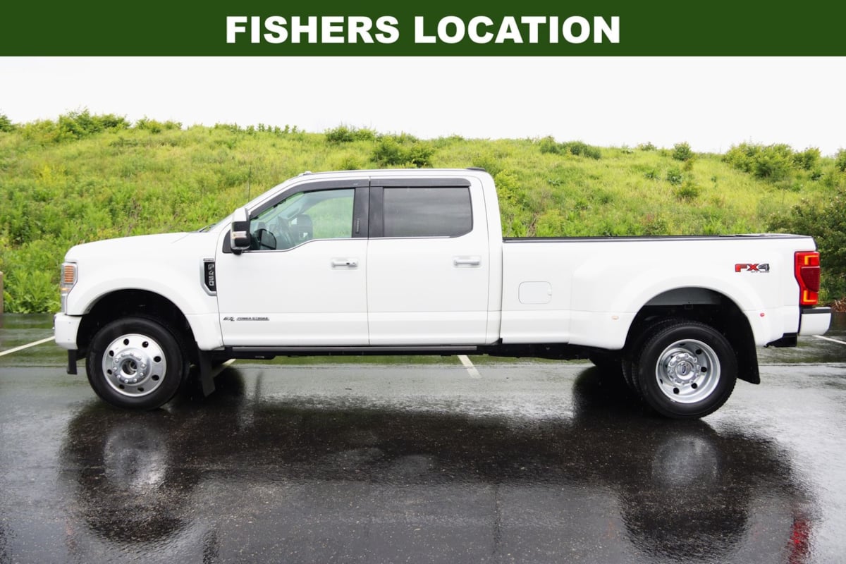 2022 Ford F-450 Limited 4x4 Crew Cab 8' Box DRW's photo