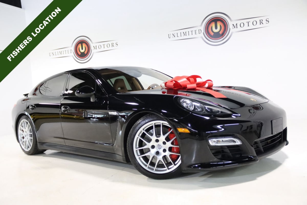 2013 Porsche Panamera GTS's photo