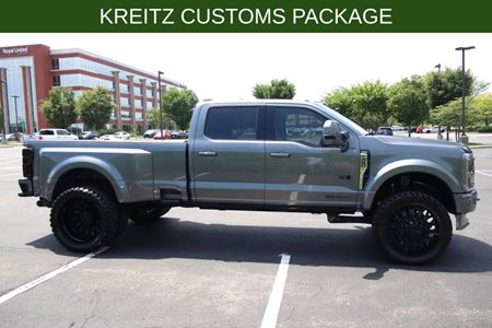 2023 Ford Super Duty F-450 DRW LARIAT