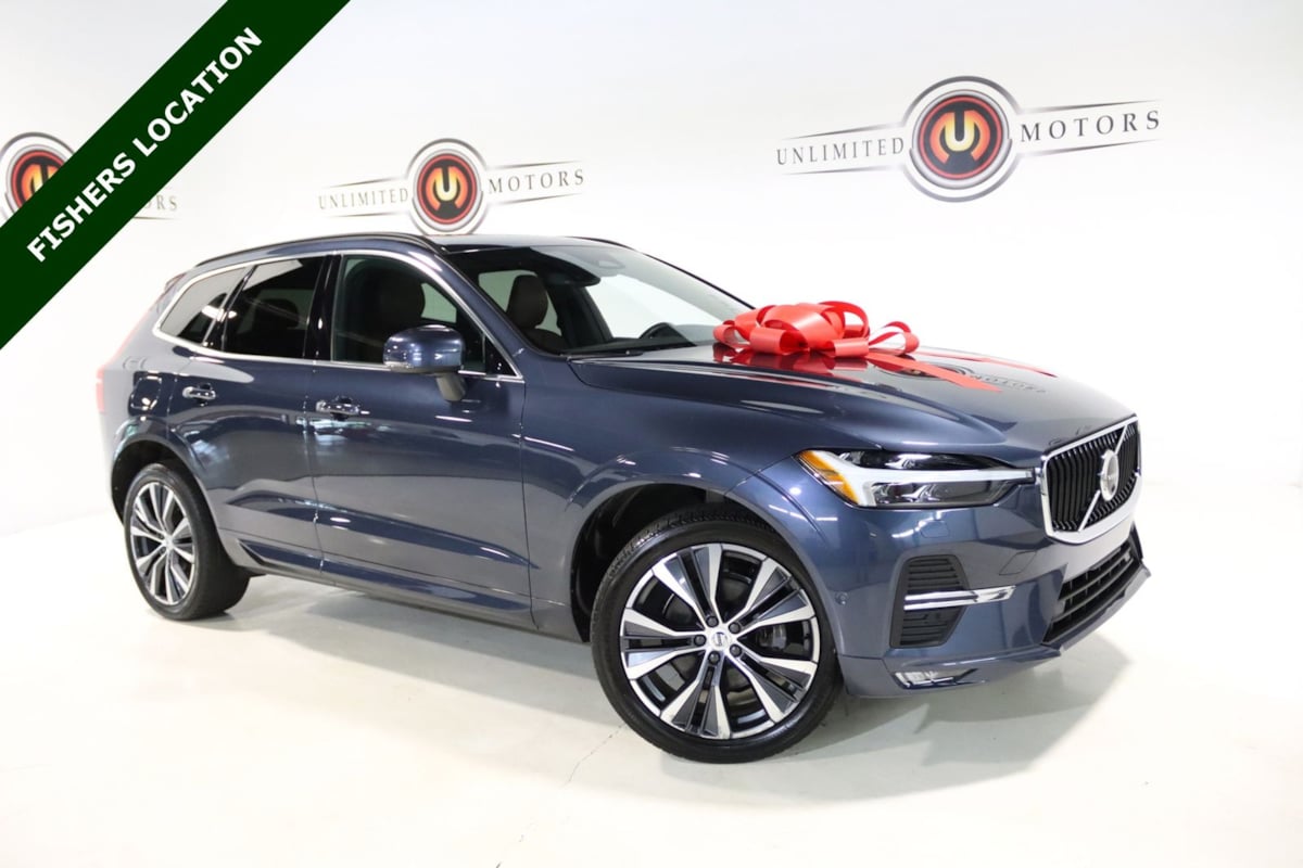 2022 Volvo XC60 B5 Momentum AWD's photo