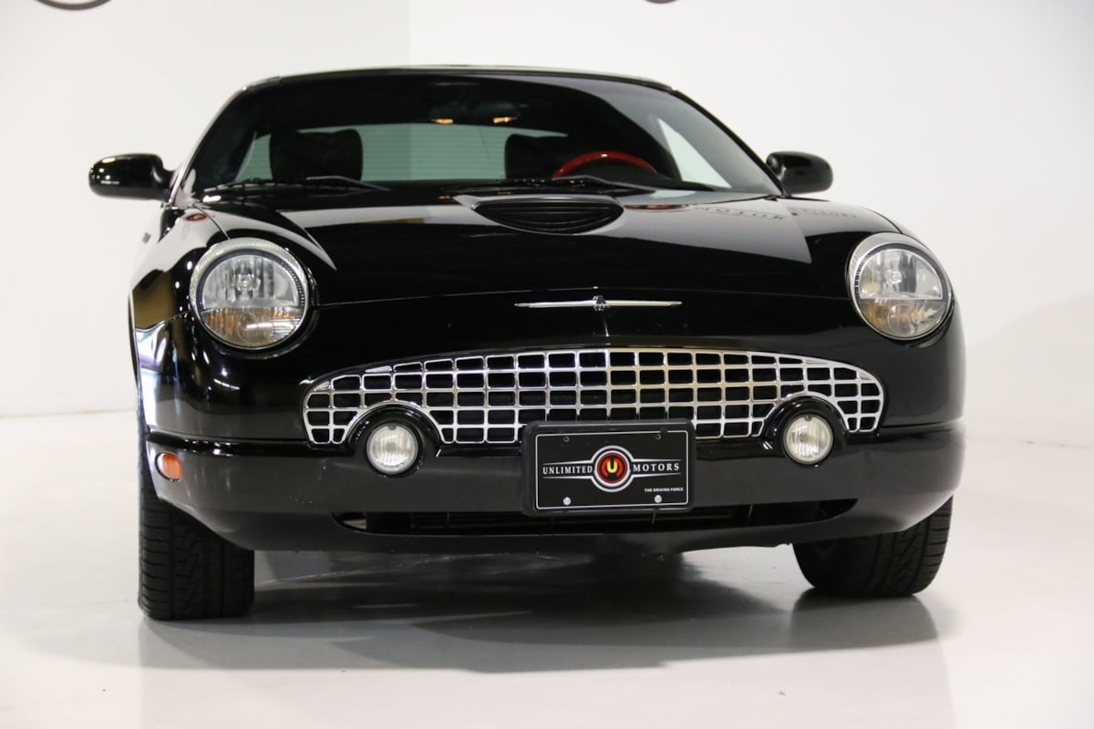 Sold 2002 Ford Thunderbird Deluxe in Fishers