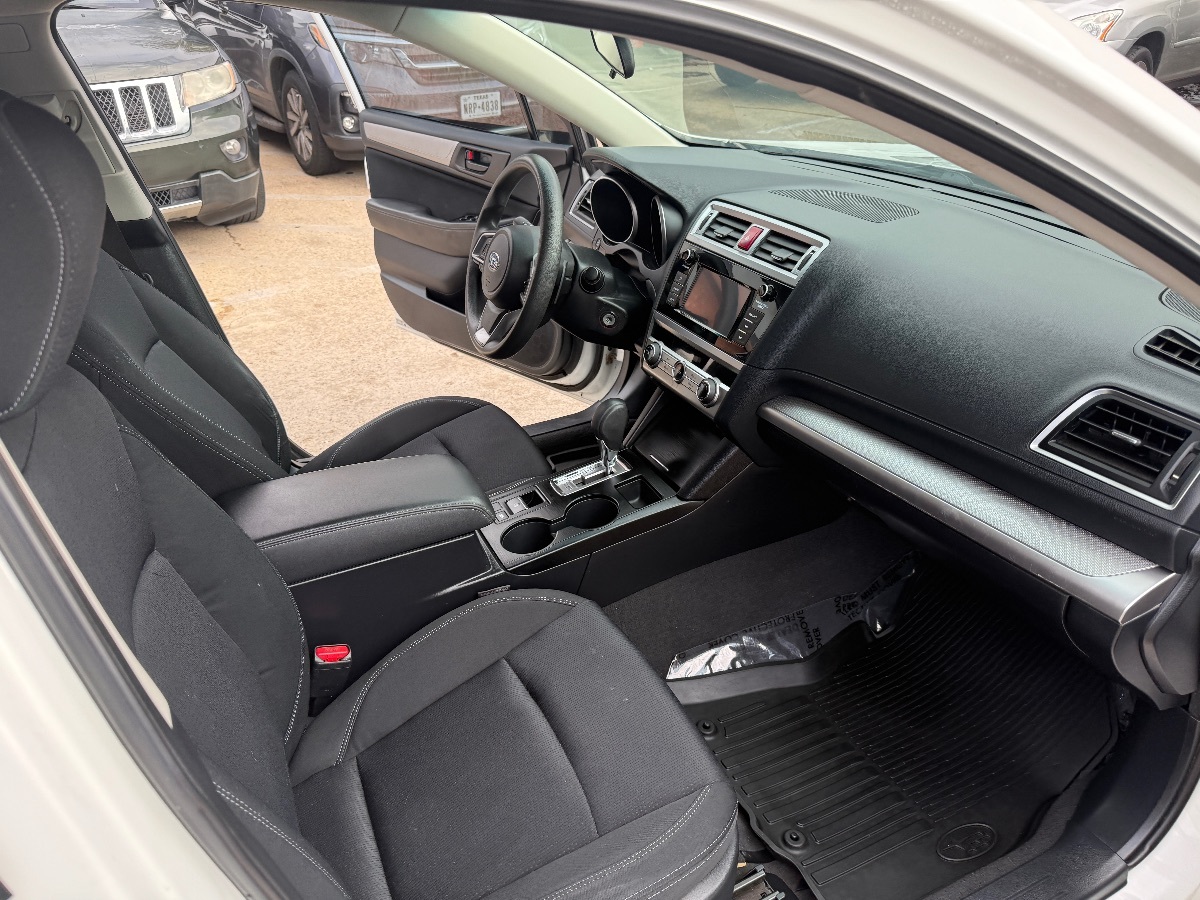 2018 Subaru Legacy 2.5i photo 14