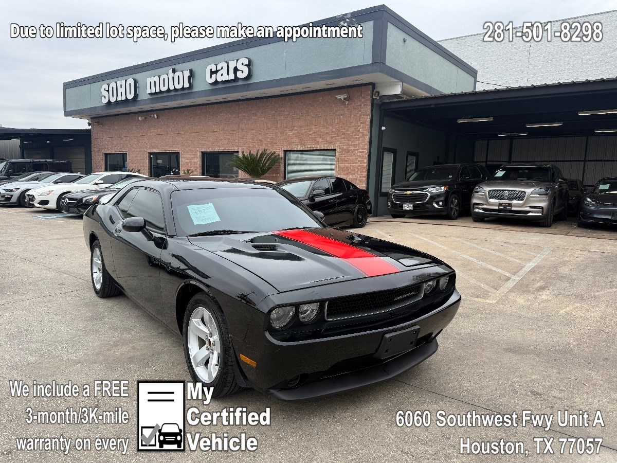 Certified Pre-Owned 2014 Dodge Challenger SXT