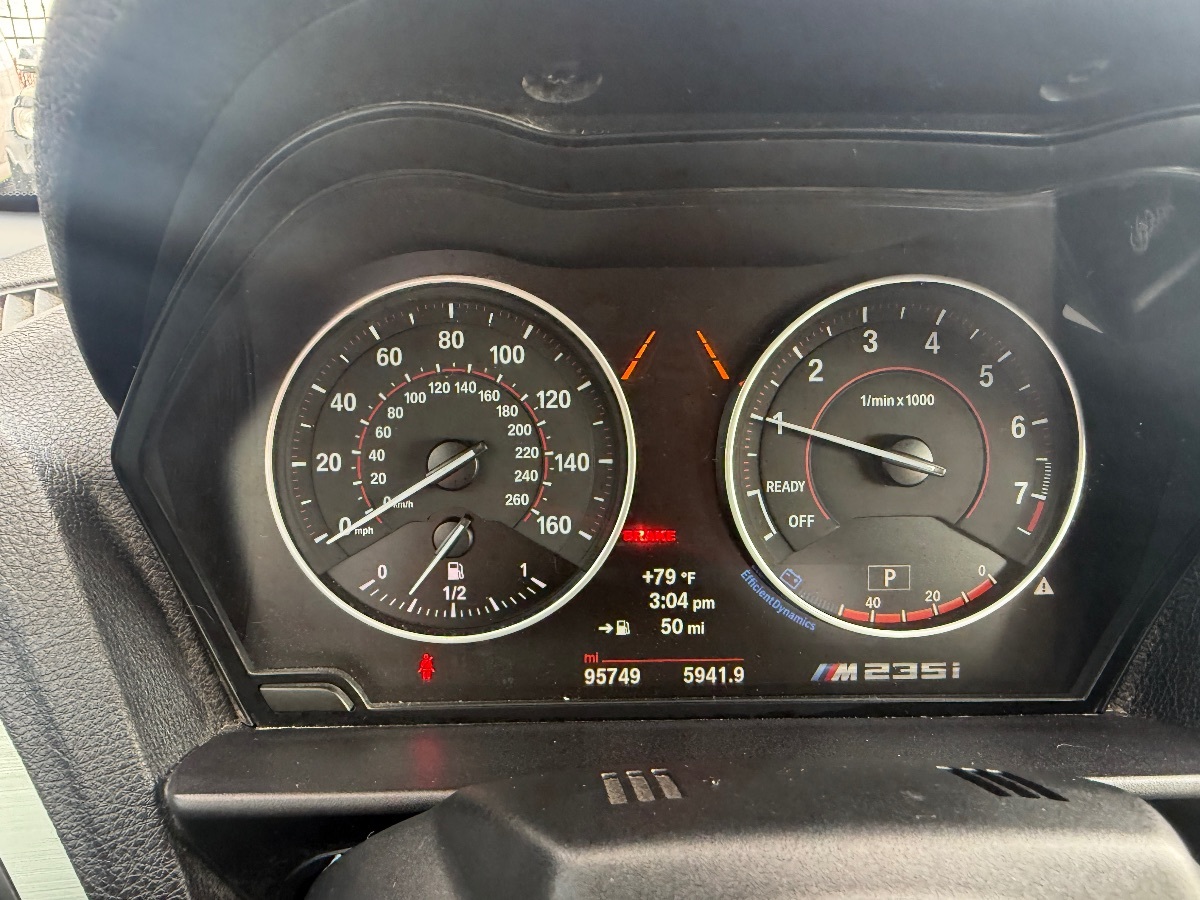 2016 BMW 2 Series M235i - Photo 30