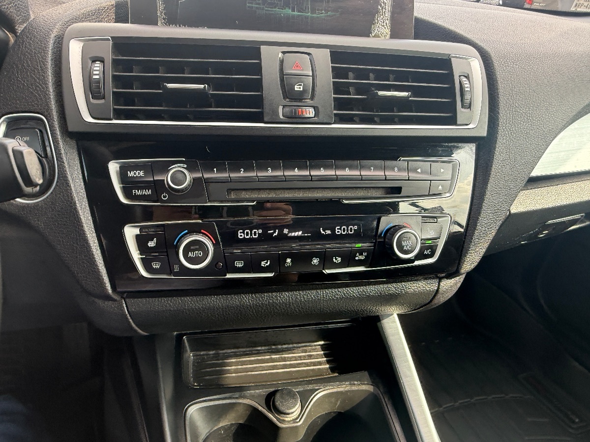 2016 BMW 2 Series M235i - Photo 32