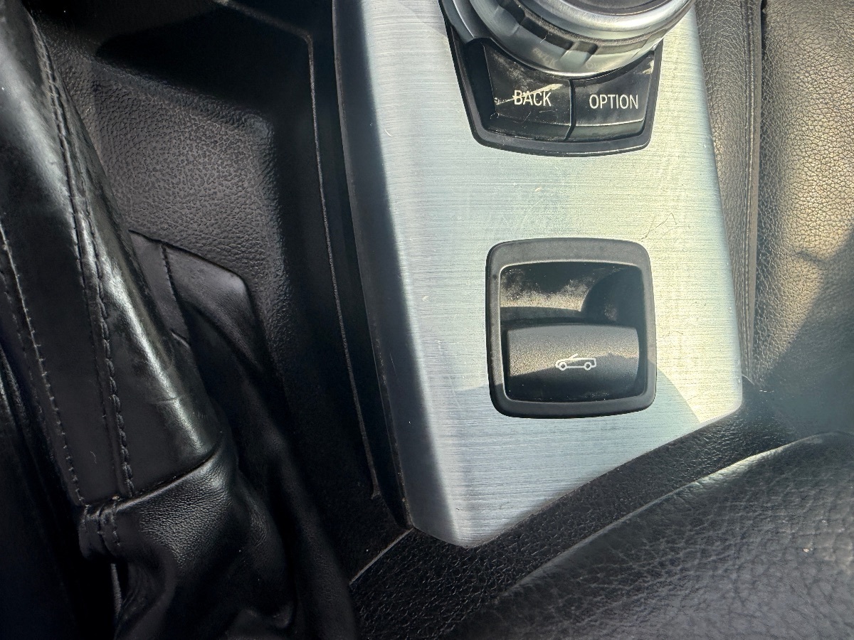 2016 BMW 2 Series M235i - Photo 35