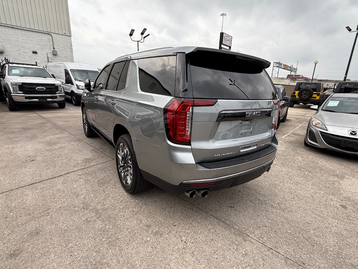 2024 GMC Yukon Denali Ultimate - Photo 6