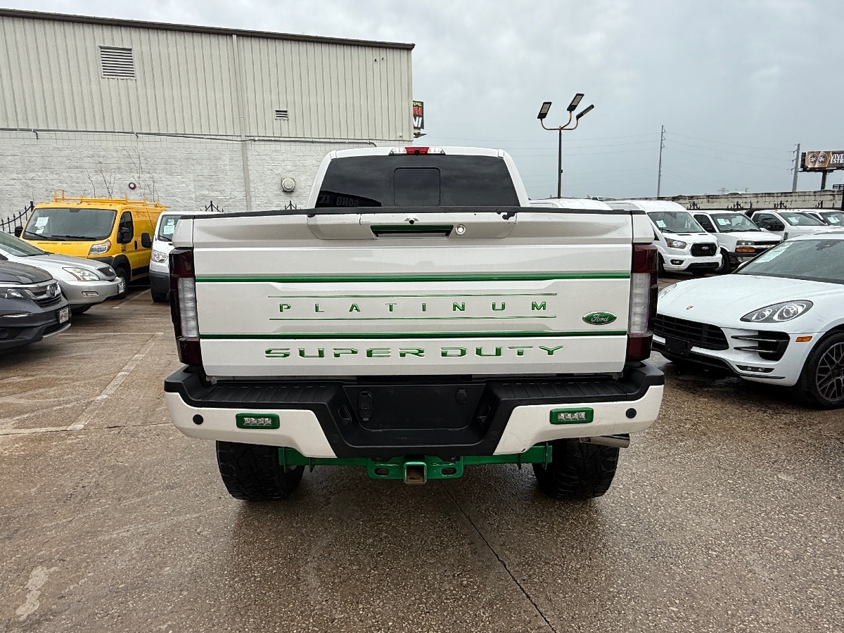 2019 Ford F-350 Platinum photo 5
