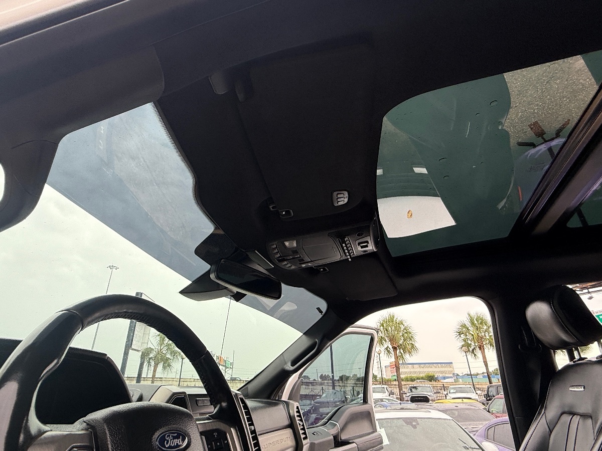 2019 Ford F-350 Platinum photo 33
