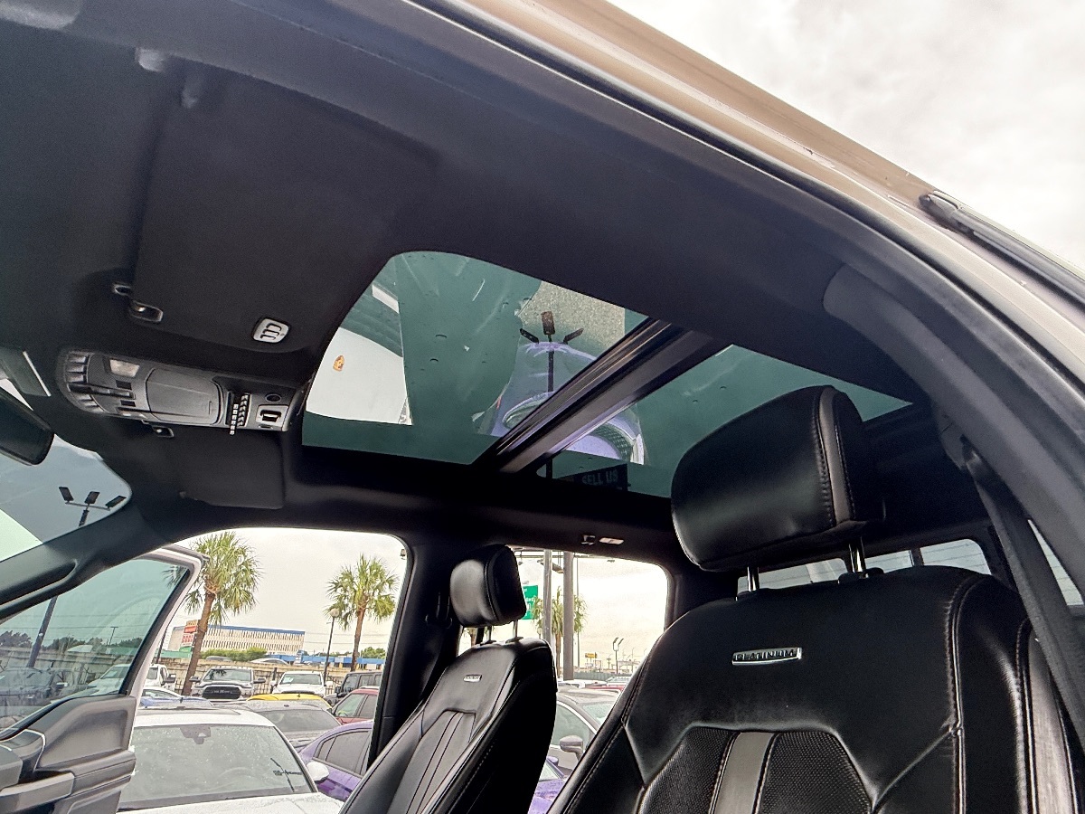 2019 Ford F-350 Platinum photo 34