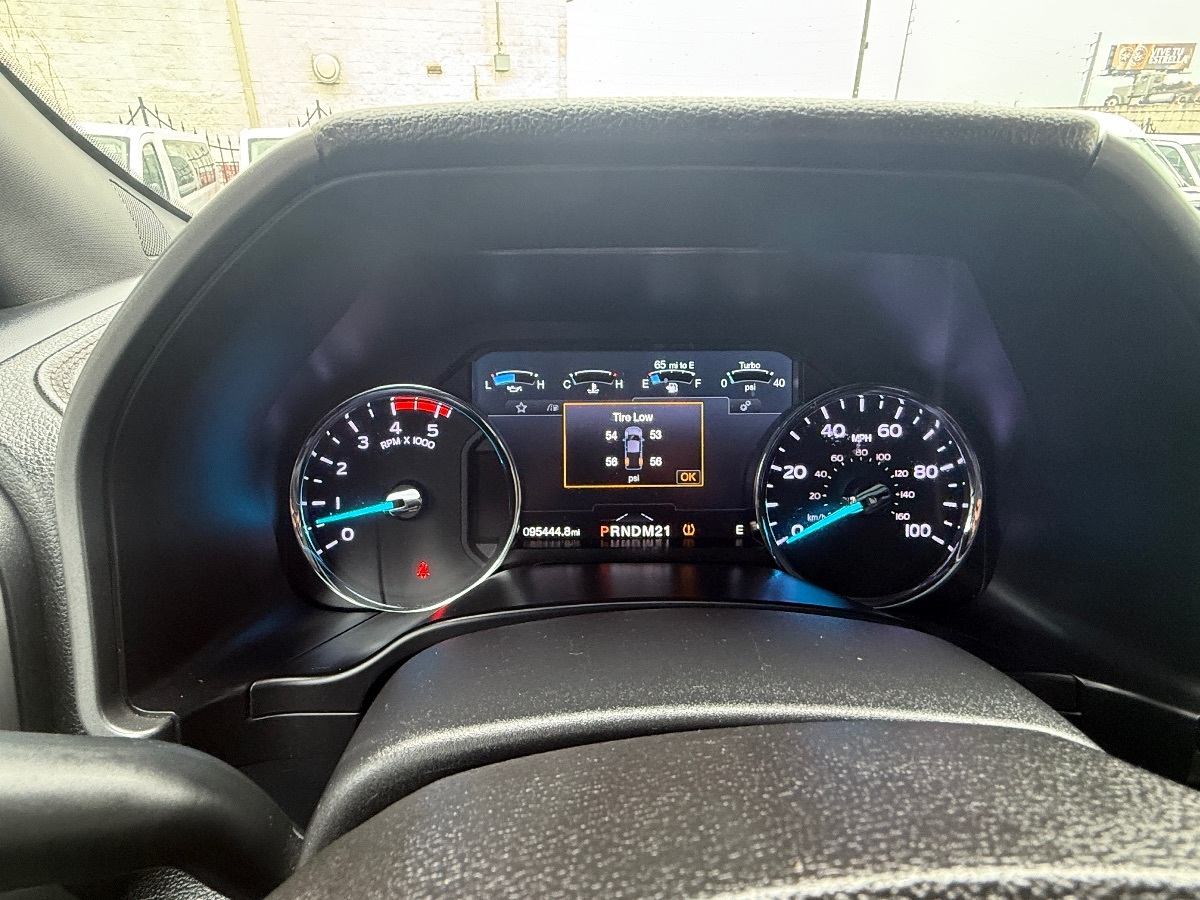 2019 Ford F-350 Platinum photo 38