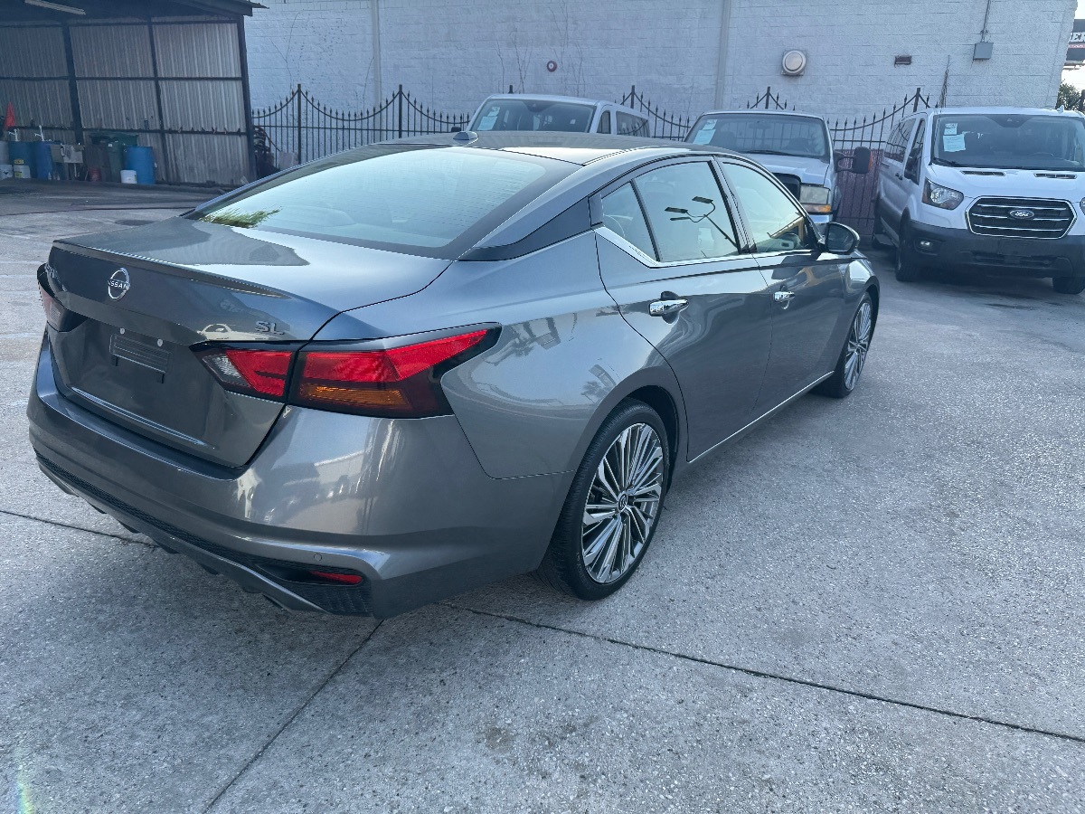 2023 Nissan Altima 2.5 SL photo 4