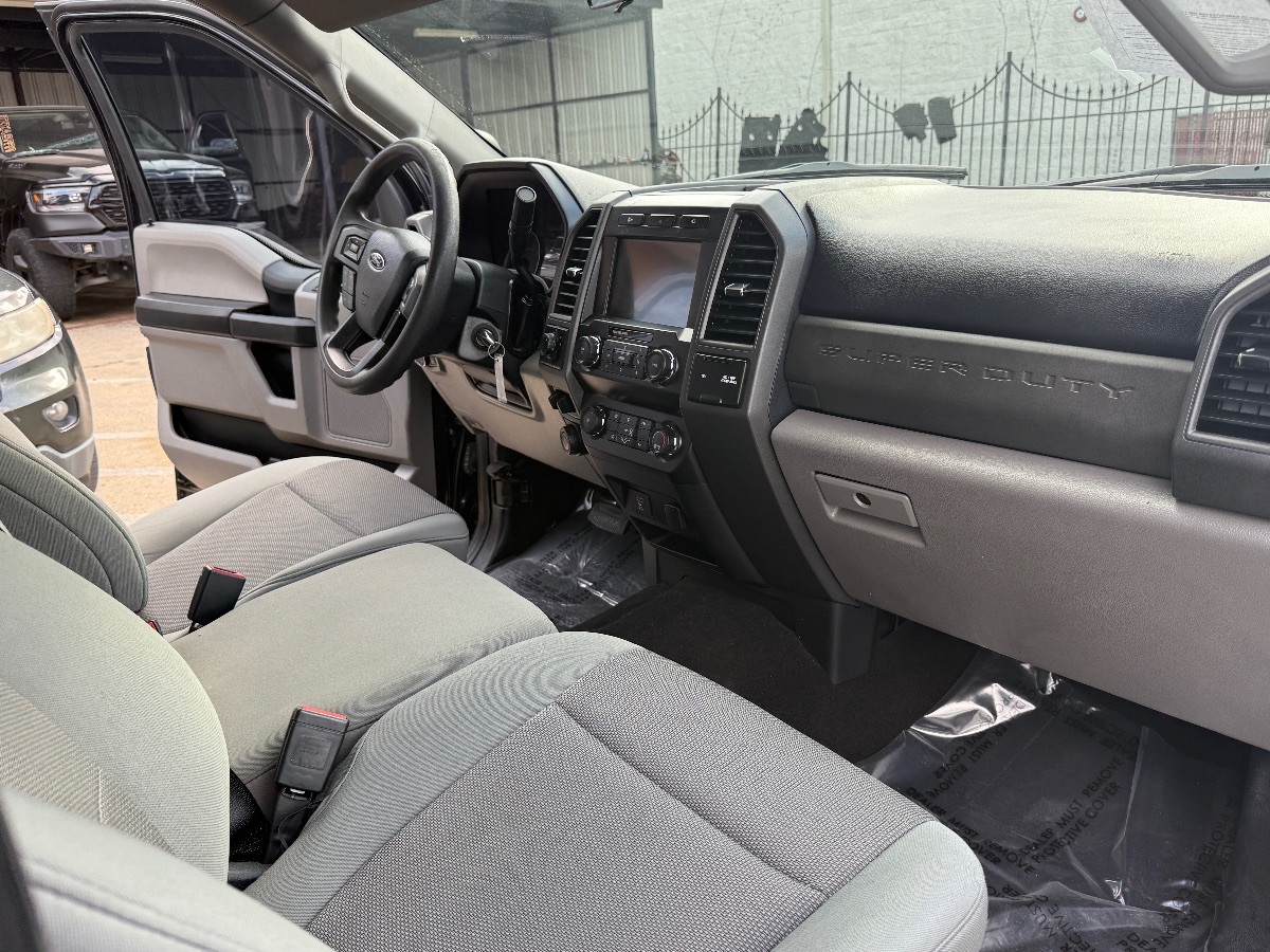 2020 Ford F-250 XL photo 14