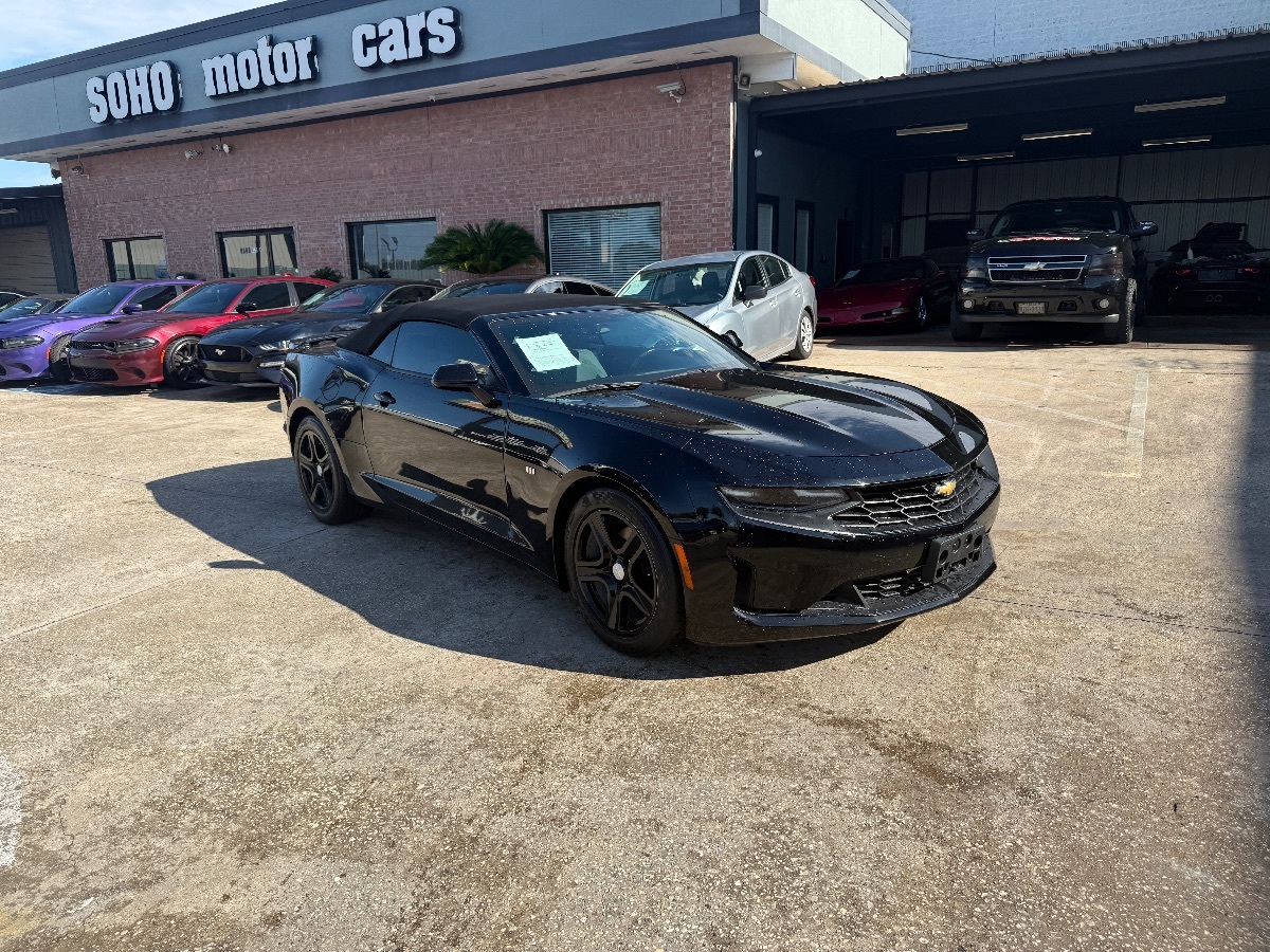 2020 Chevrolet Camaro 1LT photo 3