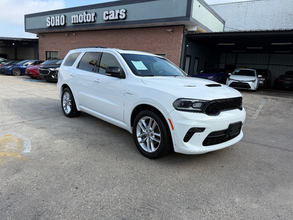 2023 Dodge Durango R/T Plus photo 3