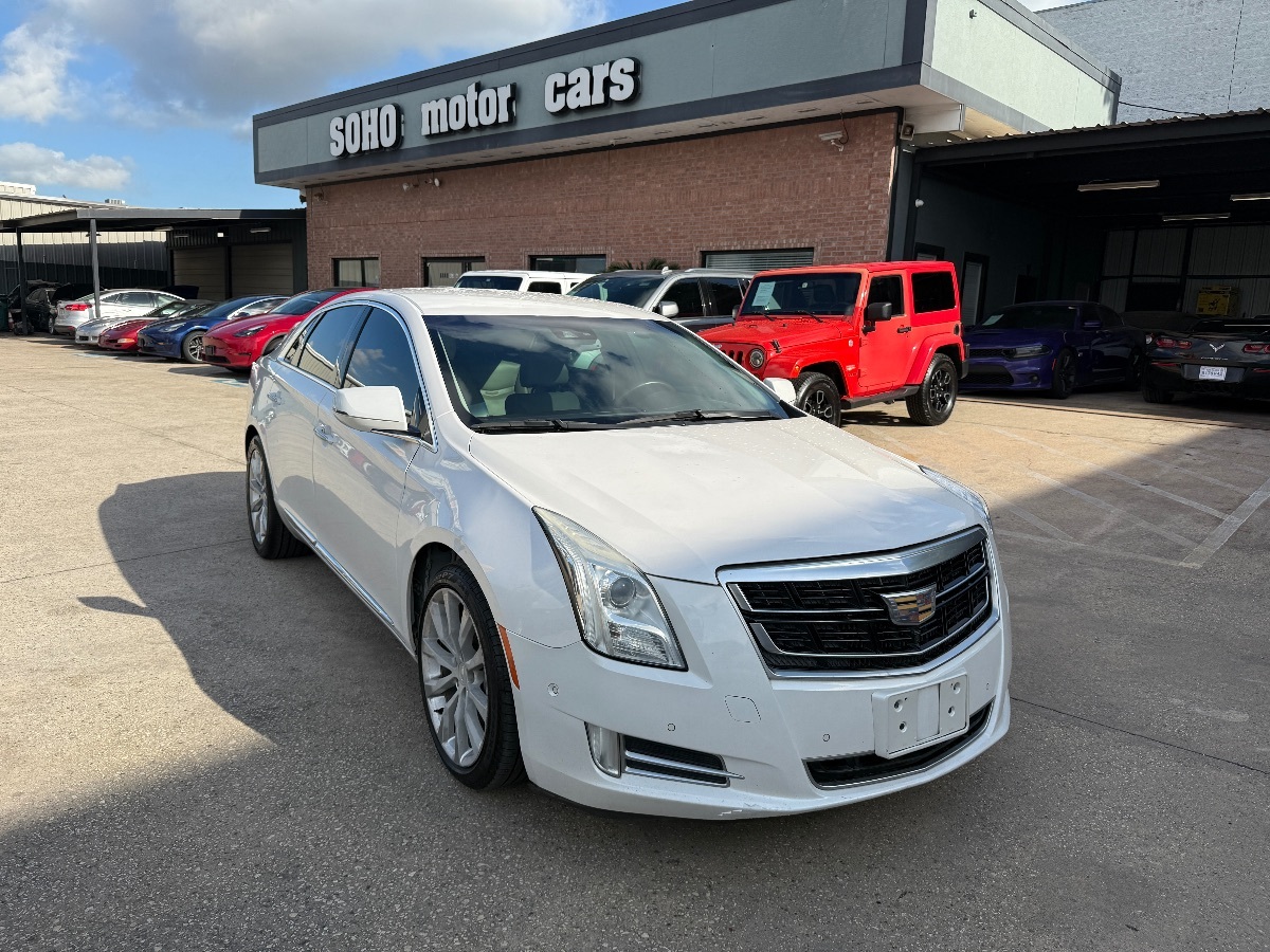 2017 Cadillac XTS Luxury photo 8