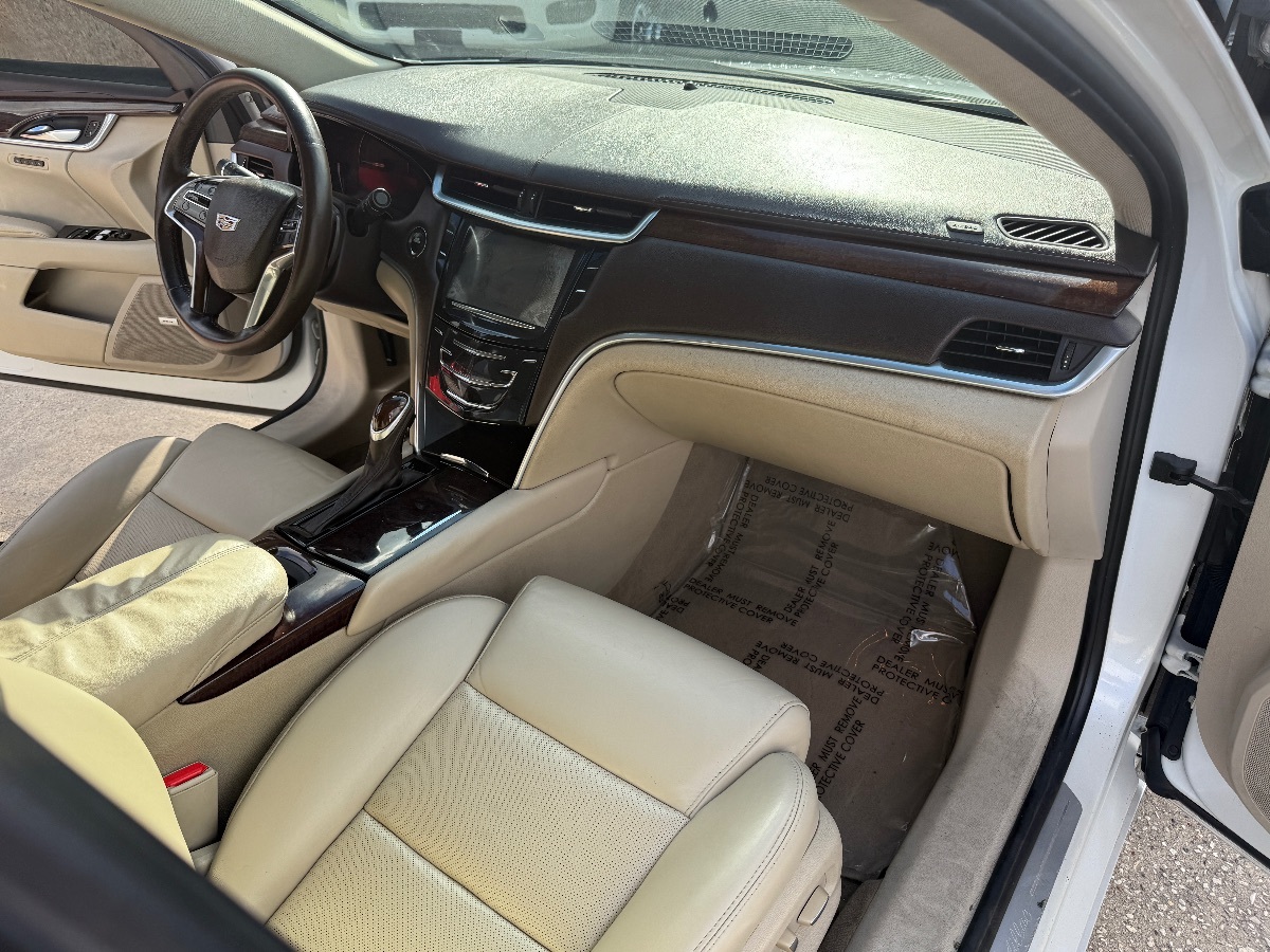 2017 Cadillac XTS Luxury photo 12